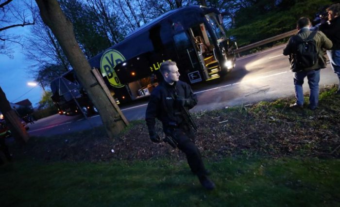 Gobierno alemán califica de «acto repulsivo» el ataque contra el Dortmund