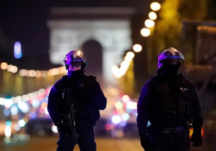 ISIS asume la autoría del ataque de París