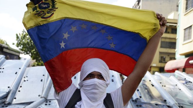«La madre de todas las marchas»: qué buscan oposición y gobierno de Venezuela al medir sus fuerzas en la calle este 19 abril