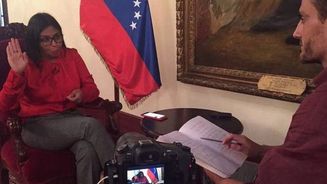 Delcy Rodríguez, canciller de Venezuela, en exclusiva con BBC Mundo: “No reconozco un gran descontento”