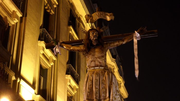 Recorridos Patrimoniales: Devociones populares y arquitectura religiosa del centro de Santiago