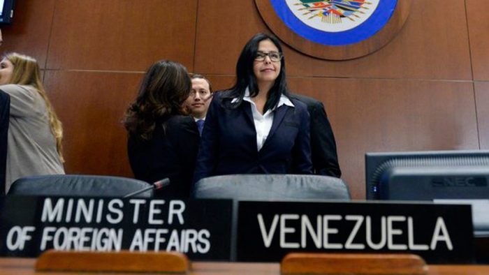 Venezuela se retirará de OEA si convoca a reunión de cancilleres sin su aval