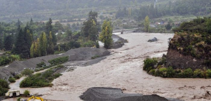 Alto Maipo entre las opciones que propone Aguas Andinas para asegurar suministro en Santiago
