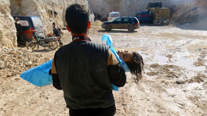 OMS confirma 84 muertes en presunto ataque químico en Siria