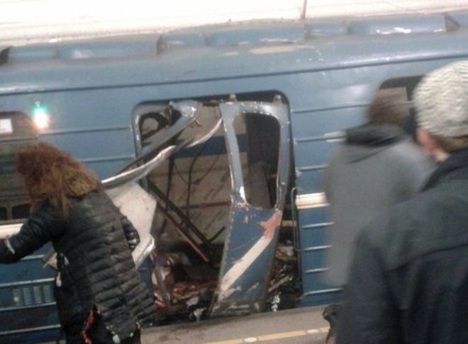 Lo que se sabe de la explosión en Rusia que dejó al menos 14 muertos y decenas heridos en el metro de San Petersburgo