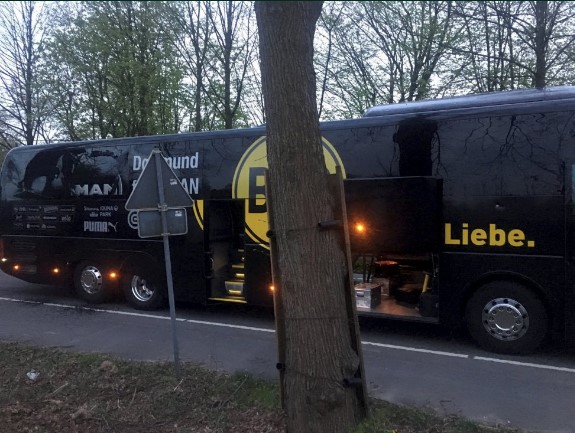 Detenido un islamista tras ataque a bus del Borussia Dortmund, según la Fiscalía