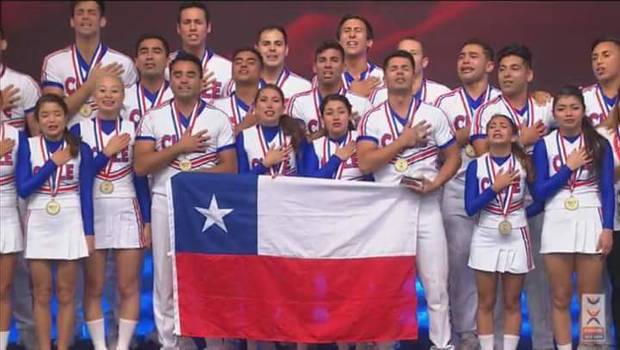 [VIDEO] Revisa la exitosa presentación del equipo chileno de cheerleaders que ganó medalla de oro en EE.UU