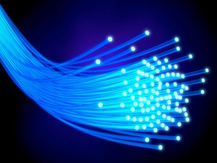 Las claves de un mayor despliegue de fibra óptica ante el creciente consumo de internet fija