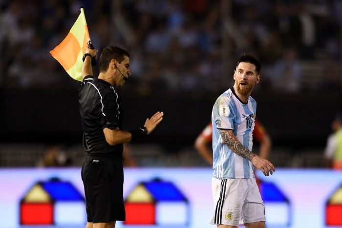 FIFA reducirá a dos partidos la sanción a Messi si se presenta a audiencia