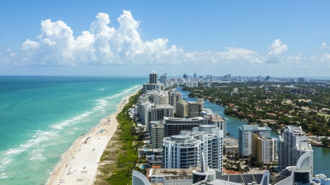 «Al agua no le importa la política»: cómo la subida del nivel mar amenaza la existencia de Miami y qué se está haciendo para remediarlo