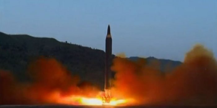 Aumenta la tensión: Corea del Norte dispara otro misil desde el sur del país