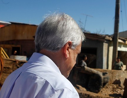 Piñera: «Lo único que les alegraría es que me pegara un tiro en la plaza pública»