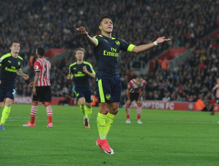 [VIDEO] Pide cambio y anota: Alexis Sánchez convierte en victoria del Arsenal en Premier League