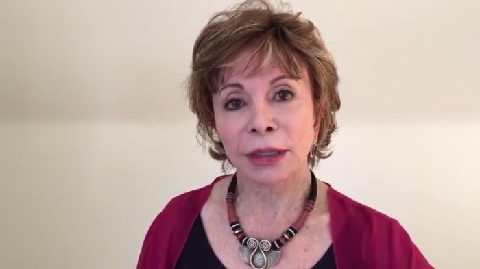 Isabel Allende: “Chile tiene una de las leyes más draconianas del mundo respecto al aborto”