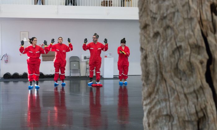 La Fábrica, la performance teatral en la que los personajes pierden la razón