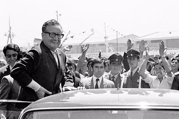 En el 112º aniversario del natalicio de Salvador Allende G