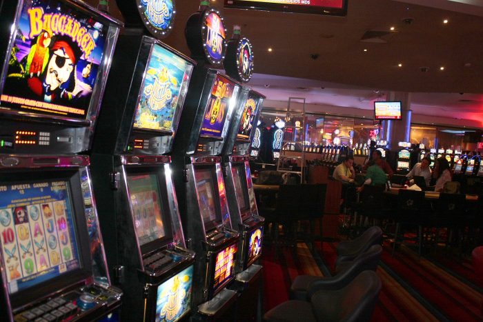 Funcionaria del Sename gastó $40 millones en casino de Talcahuano