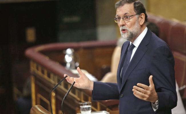 Rajoy califica de «farsa» oportunista moción de censura en su contra