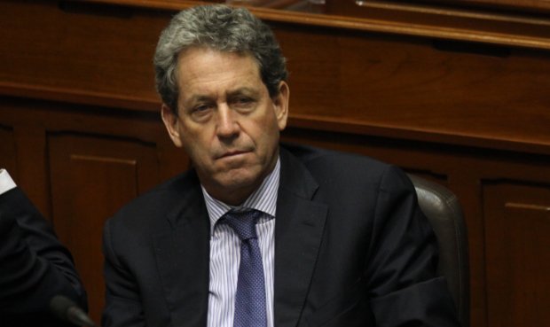 Duro revés para PPK: ministro de Economía del Perú dimite tras perder la confianza del Congreso