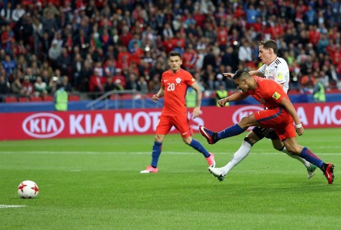 [VIDEO] El gol de Alexis Sánchez que lo convierte en el máximo artillero de la historia de Chile
