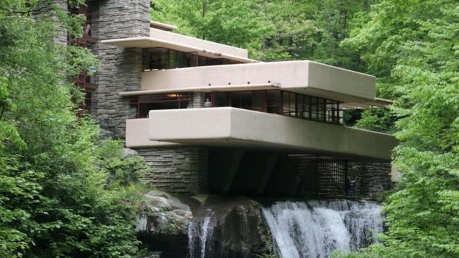 La increíble y polémica casa sobre una cascada de Frank Lloyd Wright, la «mejor obra de la arquitectura de Estados Unidos»