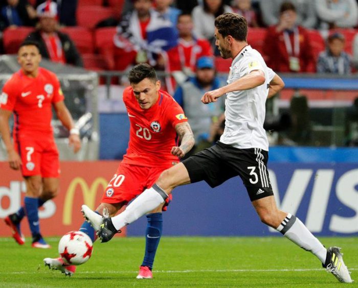 Chile empata 1-1 con Alemania y la clasificación queda en compás de espera hasta el domingo