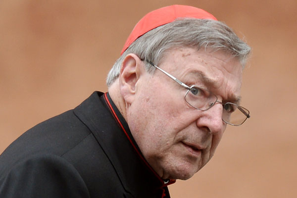 Cardenal del Vaticano es acusado de abusos sexuales contra menores