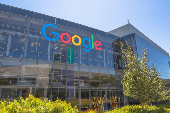 La multa europea toca el beneficio de matriz de Google, cuyos ingresos siguen al alza