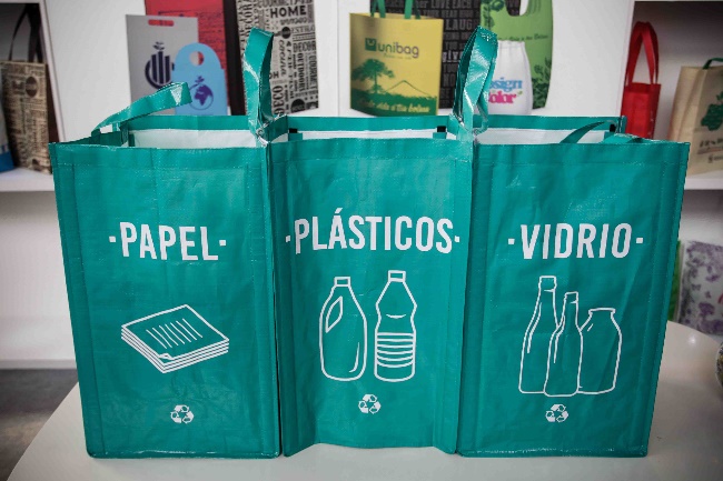 Campañas municipales buscan desincentivar el uso de la bolsa plástica