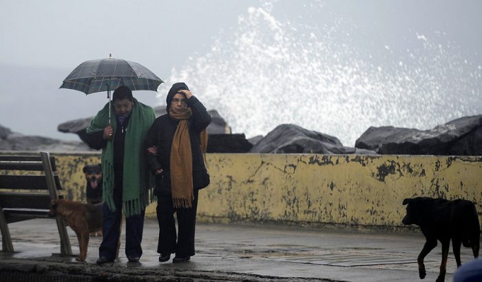 Fuertes lluvias, viento y marejadas anormales: lo que se viene para los próximos días en gran parte del país