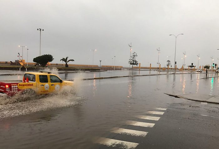 Codelco suspende preventivamente faenas de tres divisiones por nevazones en Antofagasta