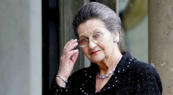 Muere Simone Veil, ícono del feminismo que sobrevivió al holocausto y  legalizó el aborto en Francia