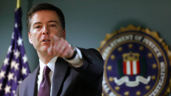 Ex director del FBI entregaría detalles de conversaciones con Trump este jueves