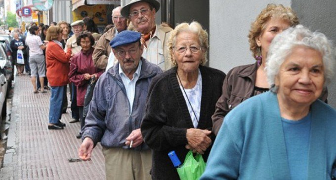 Por nuestros adultos mayores: la reforma de pensiones no se vende, se defiende