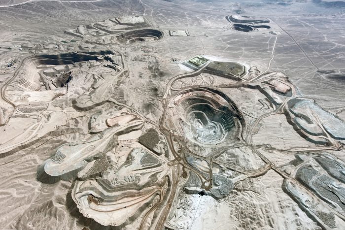 Antofagasta Minerals aumentó su producción en 4,5% en lo que va del año en medio de fuerte plan de reducción de costos