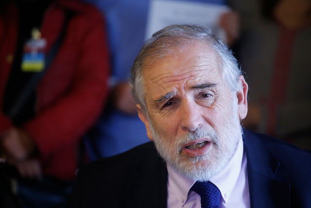 Montes (PS): «Chile no es de derecha y Piñera fue una excepción»