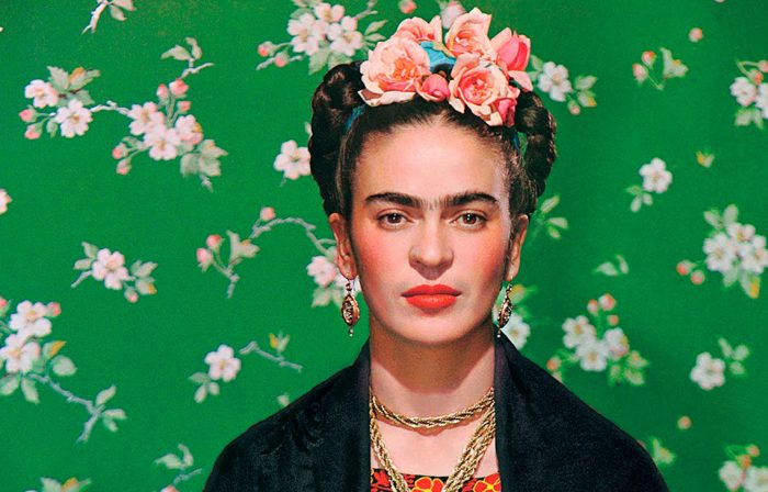 Frida Kahlo: una artista marcada por el dolor y su propio mito