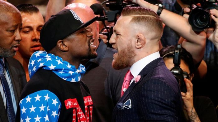 [VIDEO] El cara a cara entre McGregor que promete ganar en el cuarto asalto y Mayweather que «le pateará el trasero»