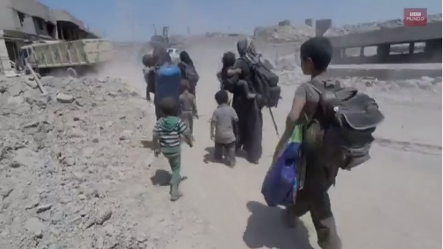 [VIDEO] “Lo único que se oye es el llanto de los bebés”: el drama de los niños huérfanos de Mosul tras la expulsión de Estado Islámico