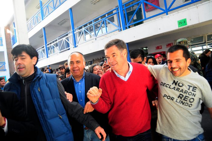 Ossandón tras emitir su voto: «Le vamos a demostrar a Chile que la política no va a ser nunca más manejada por el dinero»