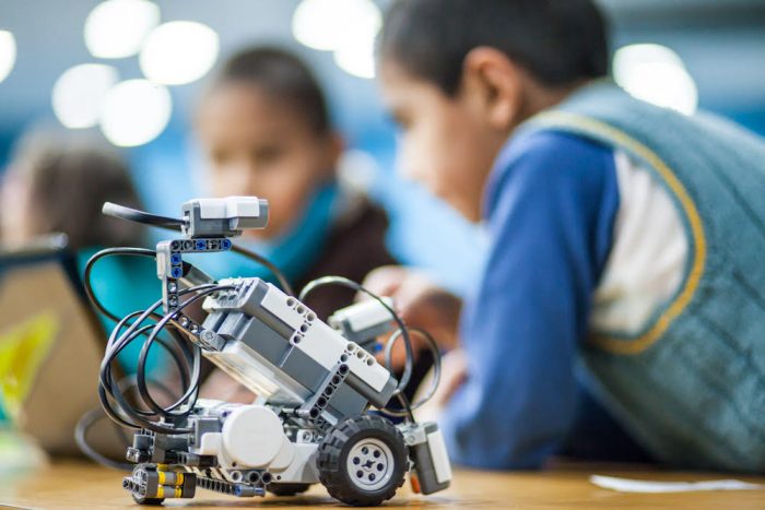 Programas enseñarán a niños sobre robótica y a crear sus propias ciudades