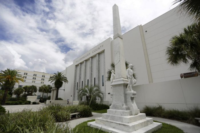 Ciudad estadounidense de Tampa decide retirar monumento del bando confederado