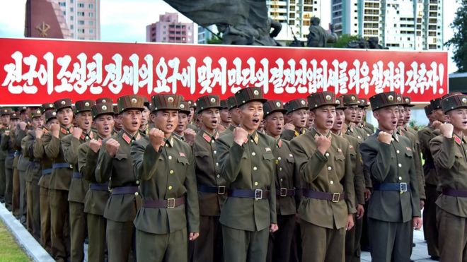Corea del Norte: líder Kim Jong-un ya tiene los planes de ataque con misiles a la isla de Guam aunque «primero observará las acciones» de Estados Unidos