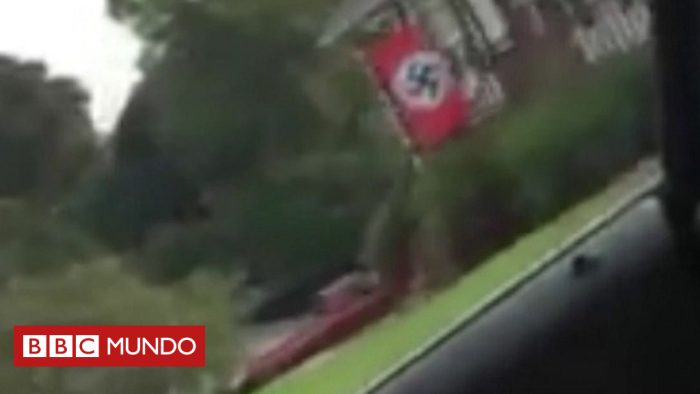 [VIDEO] La mujer que confrontó a su vecino por poner una bandera nazi afuera de su casa