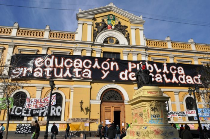 Ultimátum a La Moneda: la operación de los parlamentarios oficialistas para evitar el cortafuegos a la Reforma de las Universidades del Estado