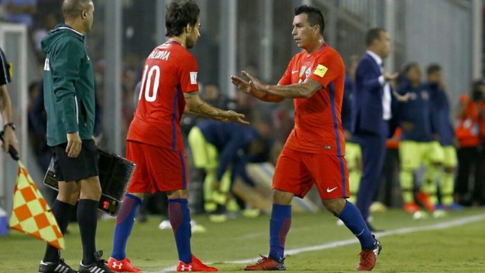 Paredes y Valdivia vuelven a la selección chilena de cara a los partidos ante Paraguay y Bolivia