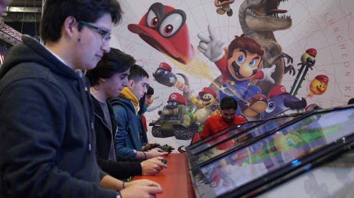 “No por tener 50 años tienes que dejar de jugar”: Nintendo y la nostalgia de los jugadores para no abandonar su caballito de batalla
