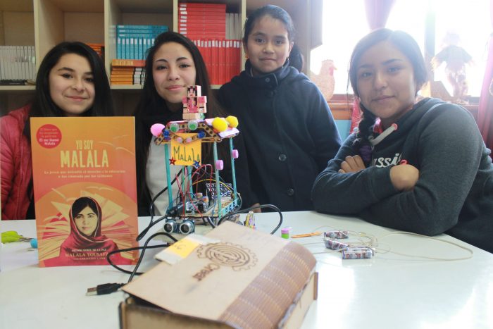 Se lo propusieron y lo lograron: estudiantes construyen un robot en cinco días