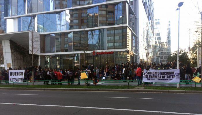 Huelga en Deloitte: ya van ocho días de paralización en la auditora