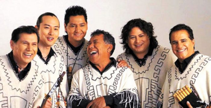 ​El emblemático grupo boliviano Los Kjarkas en Santiago y La Serena